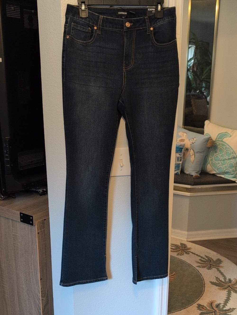 Express Women's Skinny Jeans in Dark Blue Wash Brand New
